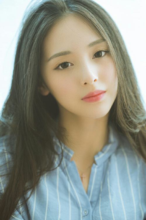 _湖人队全面开花，逐渐走出低迷_，湖人队出场