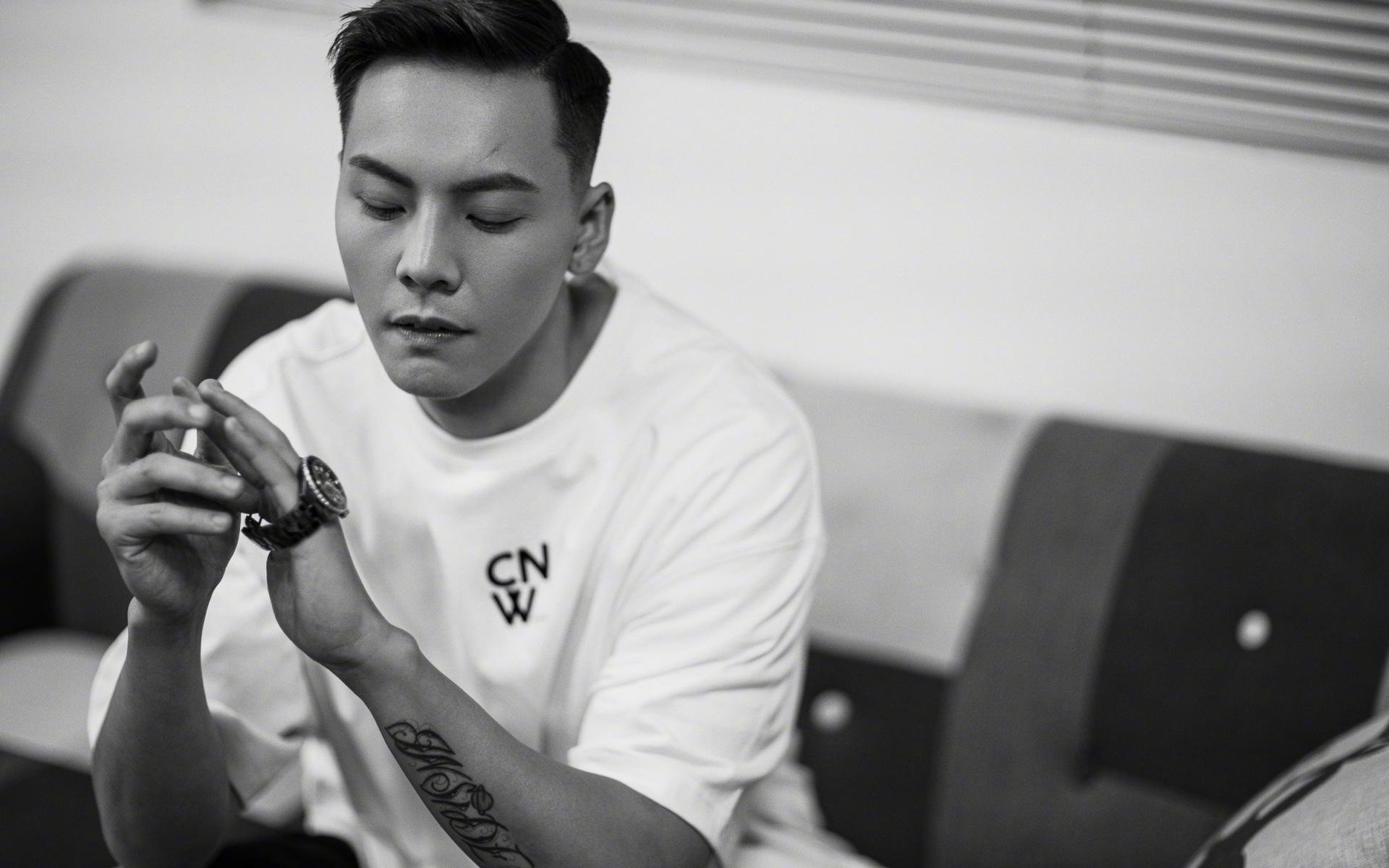 “球员专访：那些鲜为人知的成长故事”，足球运动员成长档案