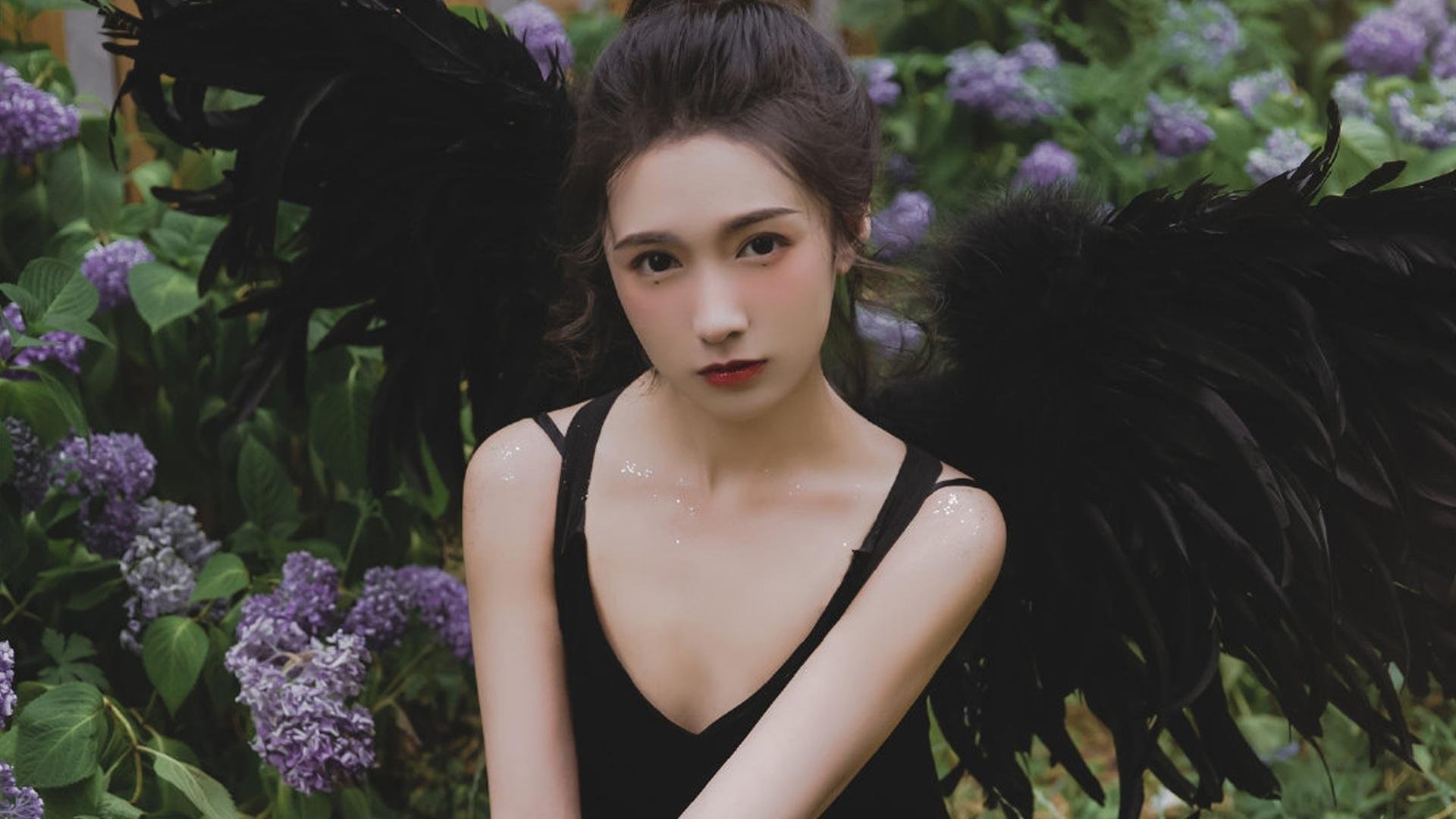 魔术小将发威赢得掌声,魔术小将受伤