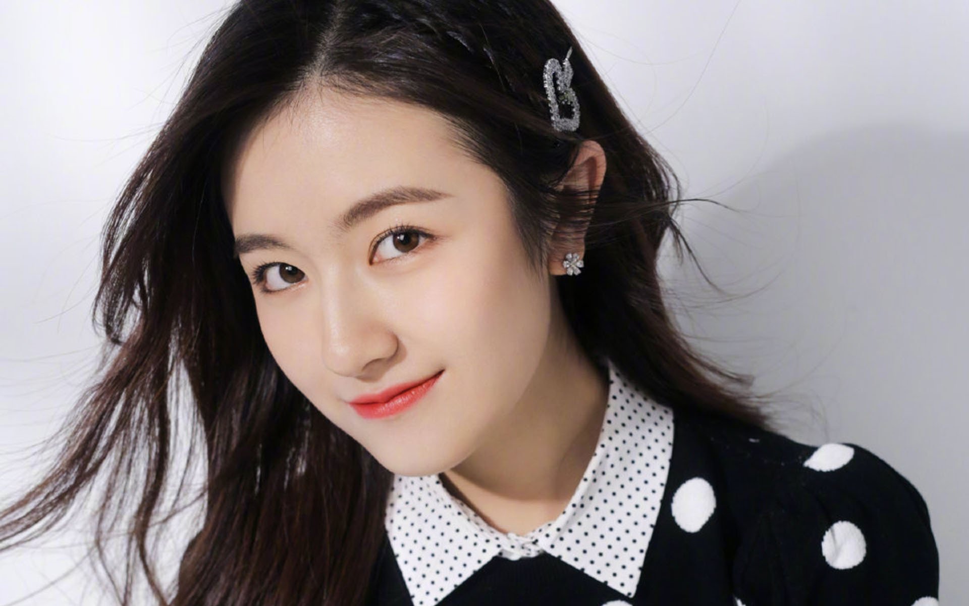 仰泳大战美队领先毫厘之间,仰泳比赛视频欣赏