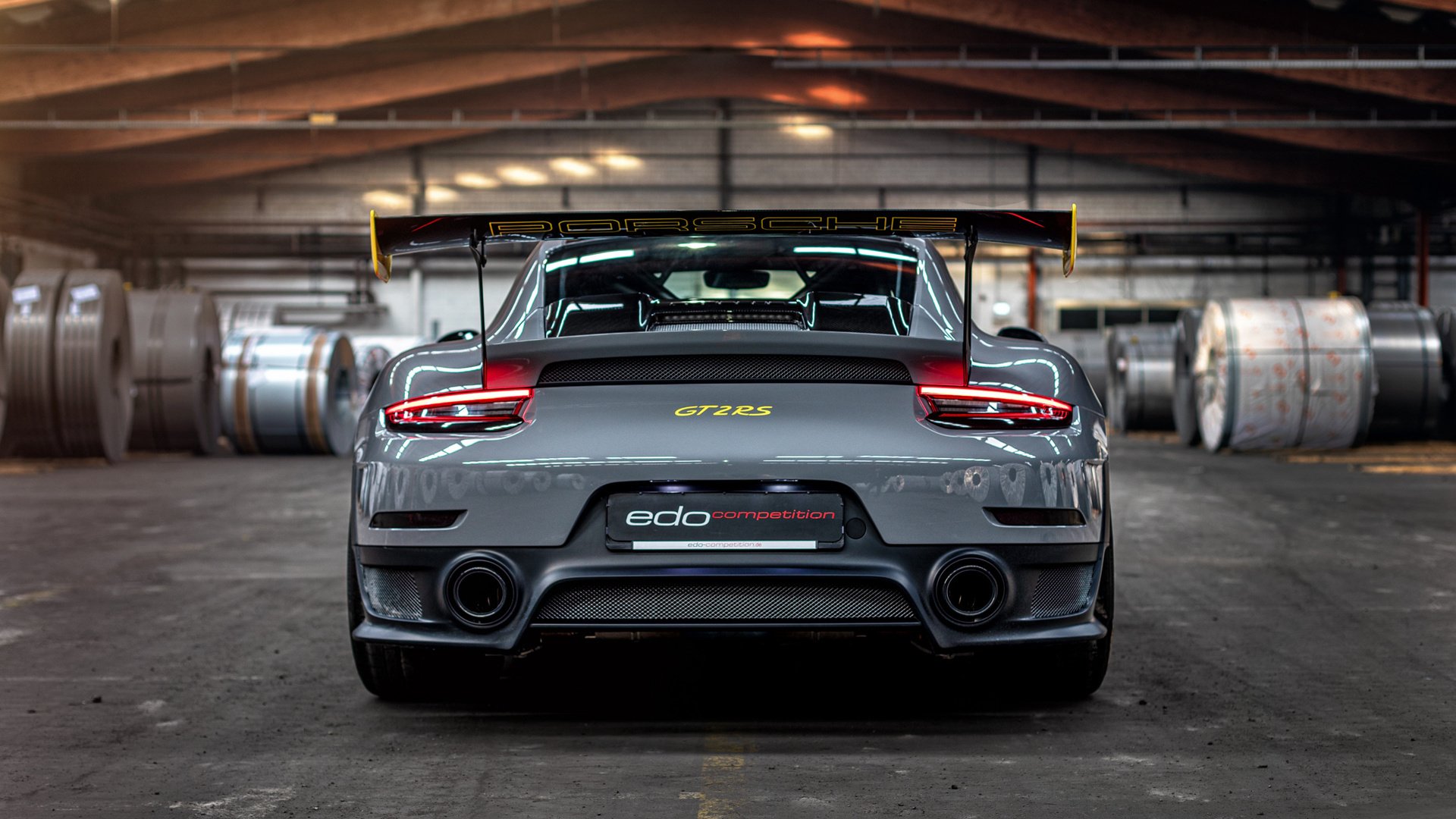 九游下载官网-特色足球赛事增加赛事直播互动，提升观众参与感，足球赛事讲解