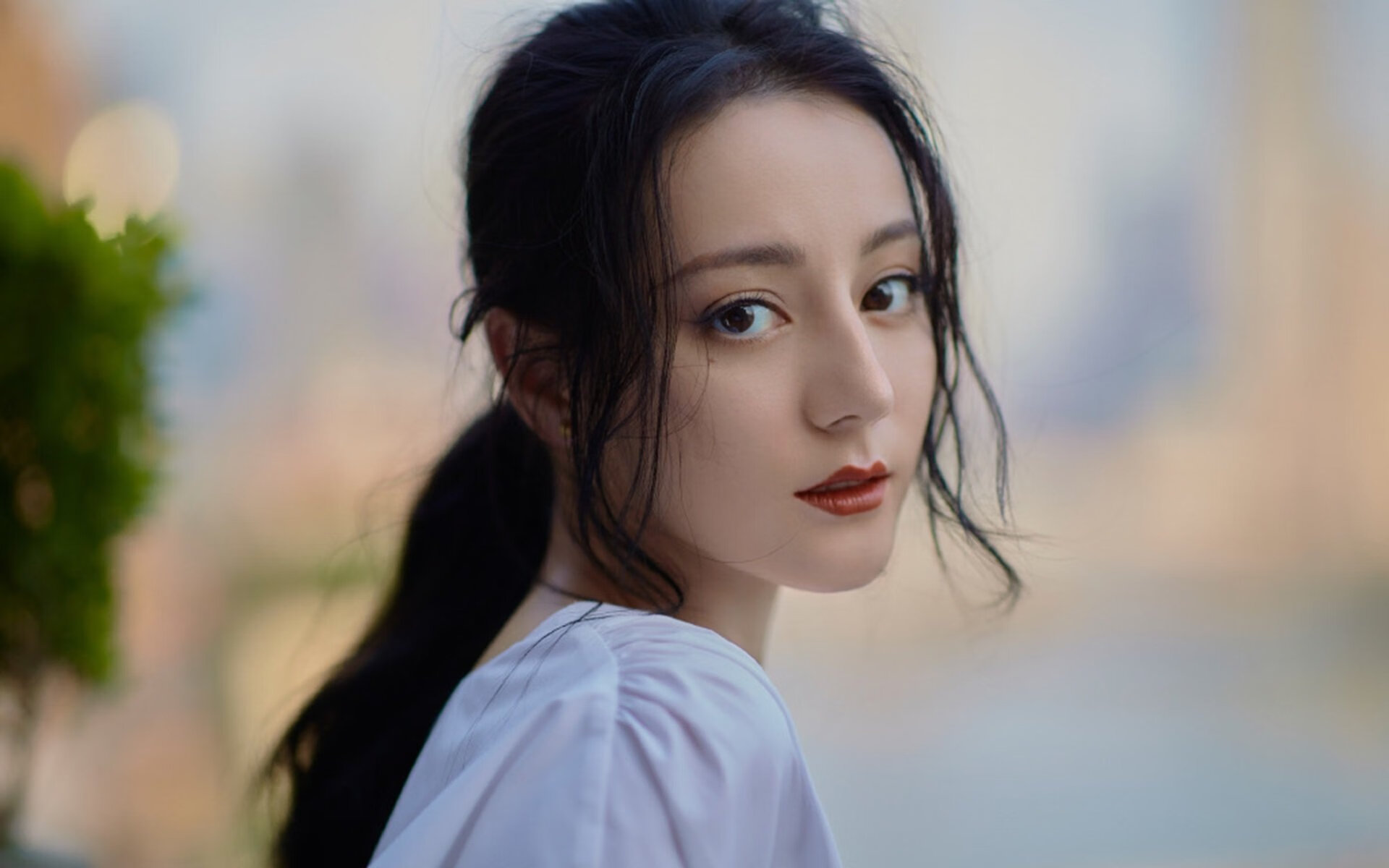 鹈鹕后场双星被称为球队攻防引擎,鹈鹕双塔阵容