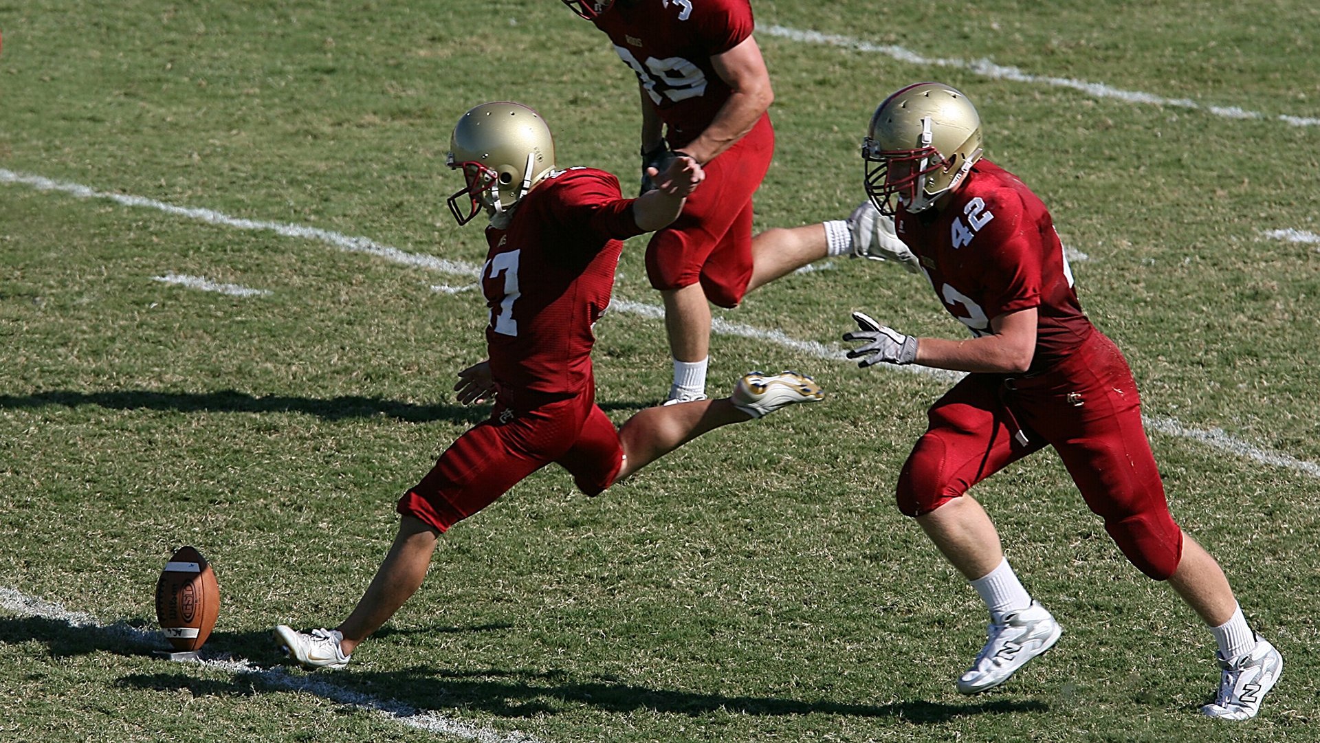 “足球+文化+旅游”深度融合的新生态在多地开花结果,行业迎来黄金期